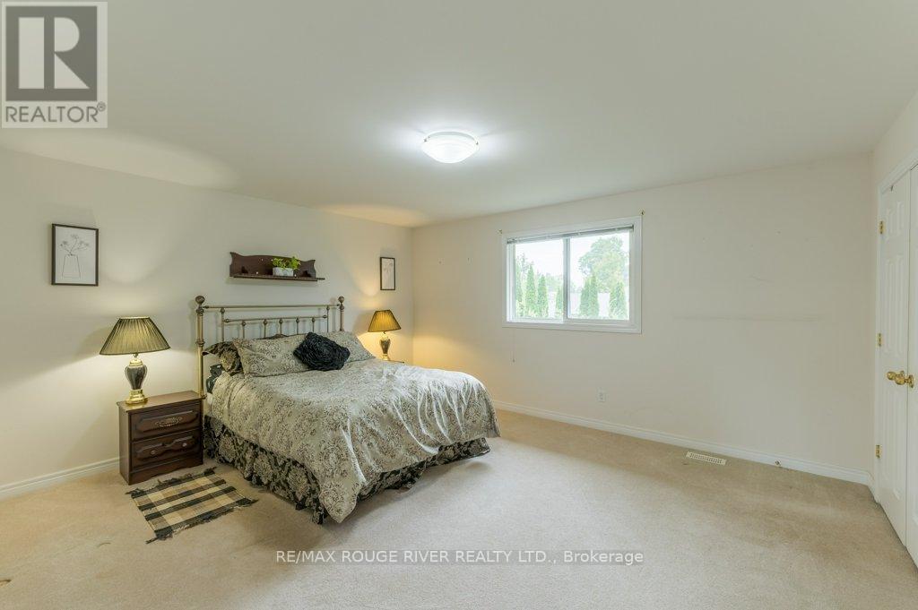 315 Woodward Avenue, Selwyn, Ontario  K9L 1K2 - Photo 25 - X12522606