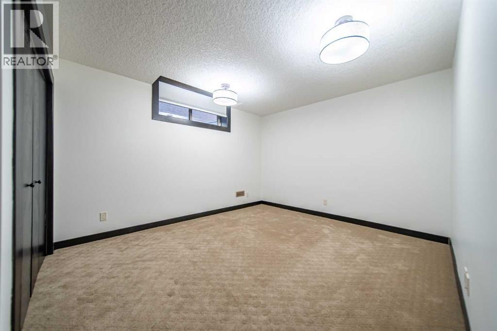 73 Quarry Way Se, Calgary, Alberta  T2C 5E5 - Photo 32 - A2261227
