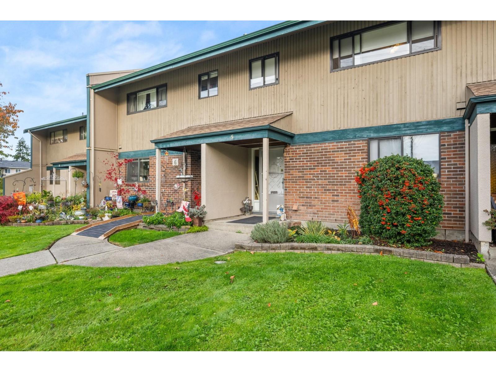 5 5850 177b Street, Surrey, British Columbia  V3S 4J6 - Photo 2 - R3064719