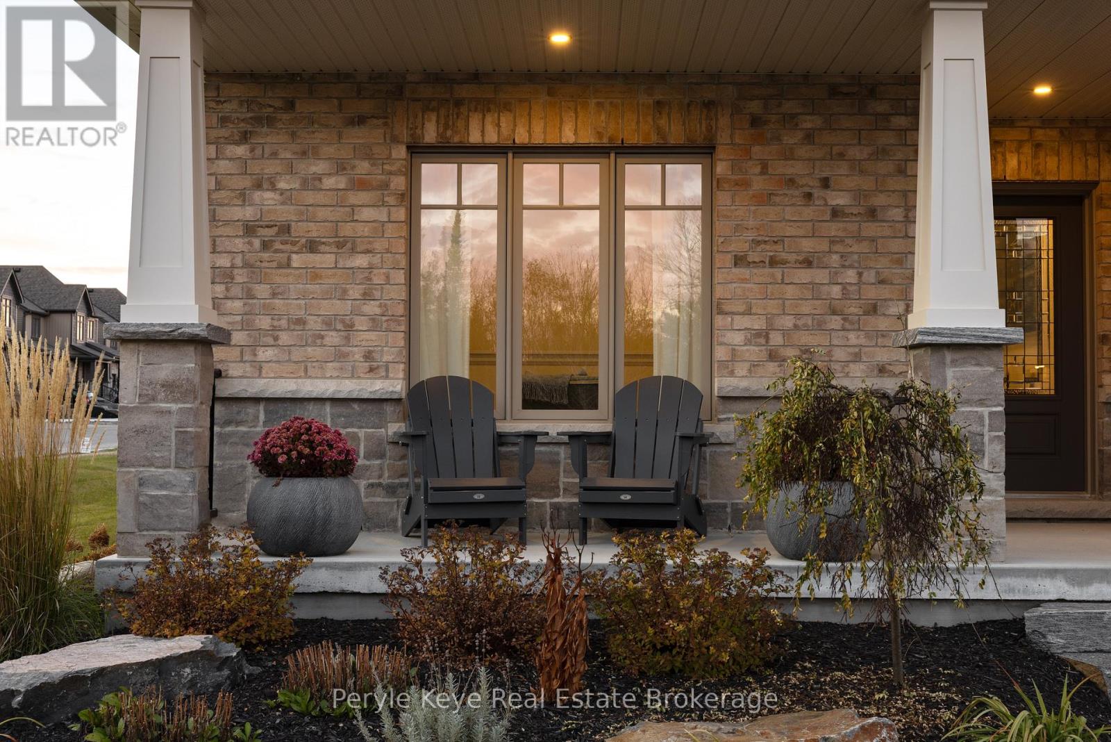 14 Charles Morley Boulevard, Huntsville, Ontario P1H 0G5 - Photo 4 - X12451087