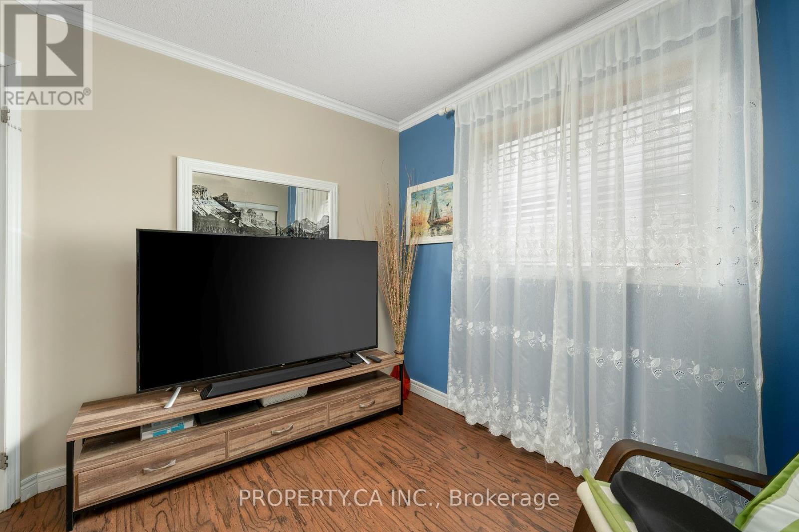 12 Suncrest Drive, Brampton, Ontario  L6X 4L6 - Photo 24 - W12522200