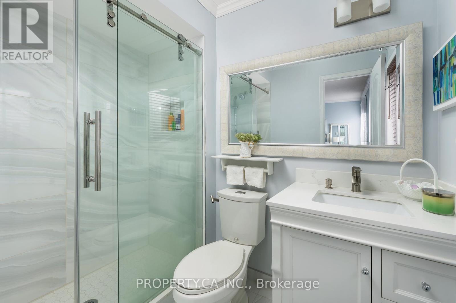 12 Suncrest Drive, Brampton, Ontario  L6X 4L6 - Photo 28 - W12522200