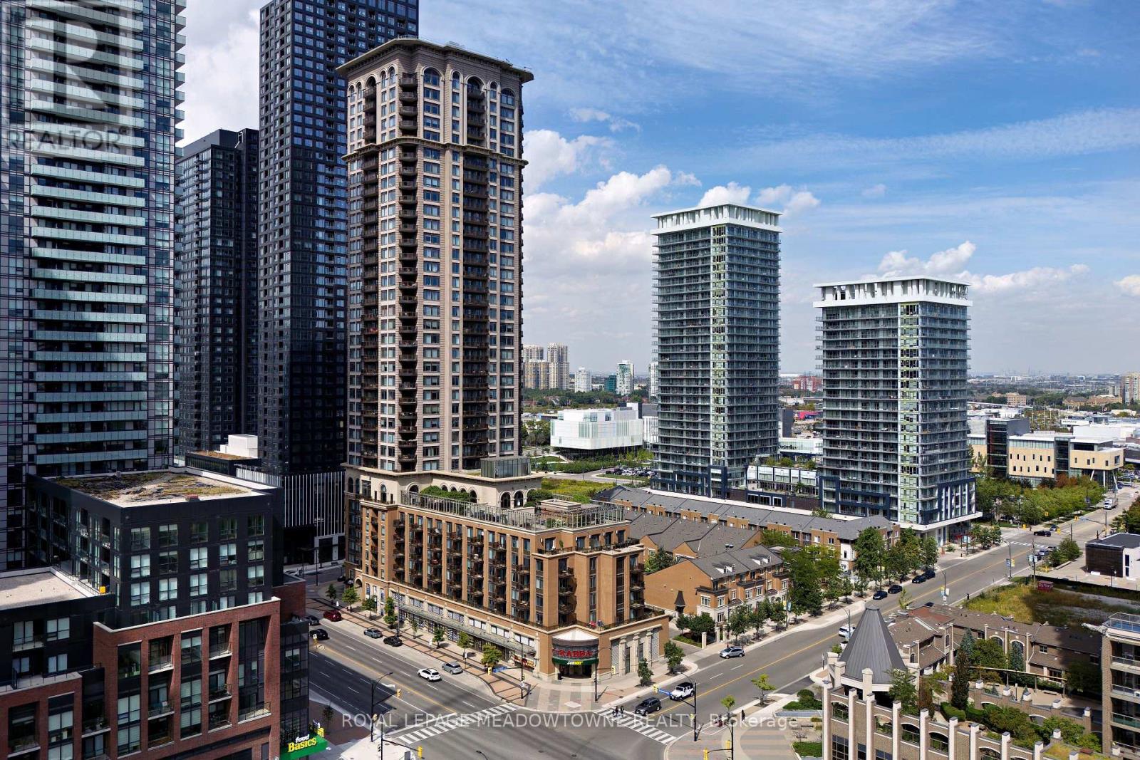 307 - 385 Prince Of Wales Drive, Mississauga, Ontario  L5B 0C6 - Photo 1 - W12522218