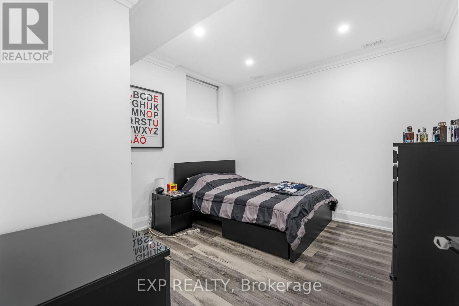 Bsmt - 330 Maple Avenue, Halton Hills, Ontario  L7G 1X1 - Photo 16 - W12522232