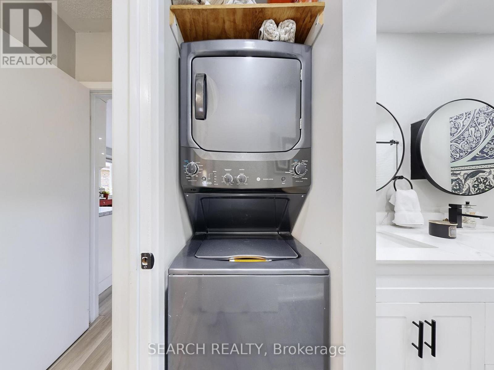 567 Roding Street, Toronto, Ontario M3M 2A4 - Photo 23 - W12522288