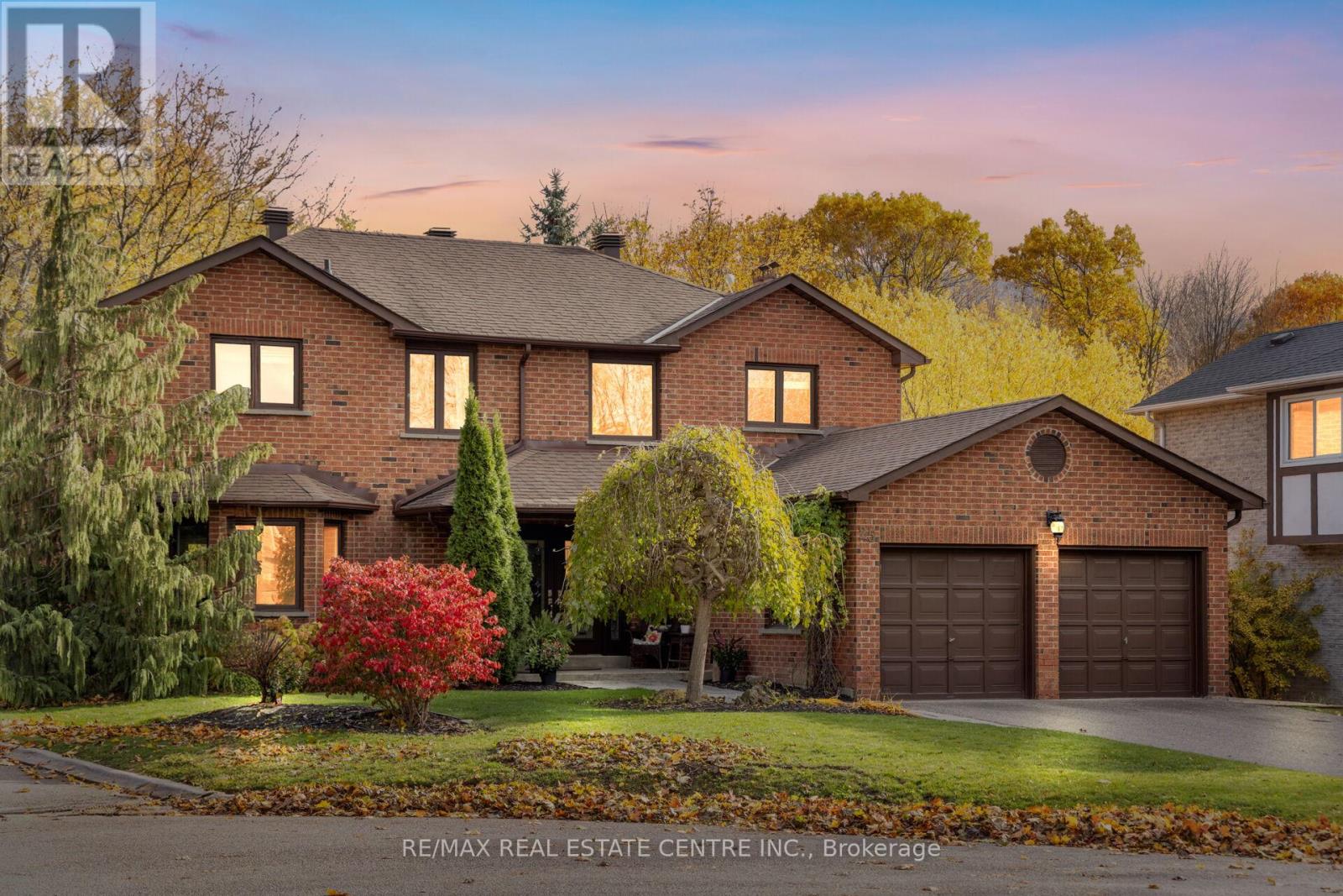 25 BROOKBANK COURT, Brampton, Ontario