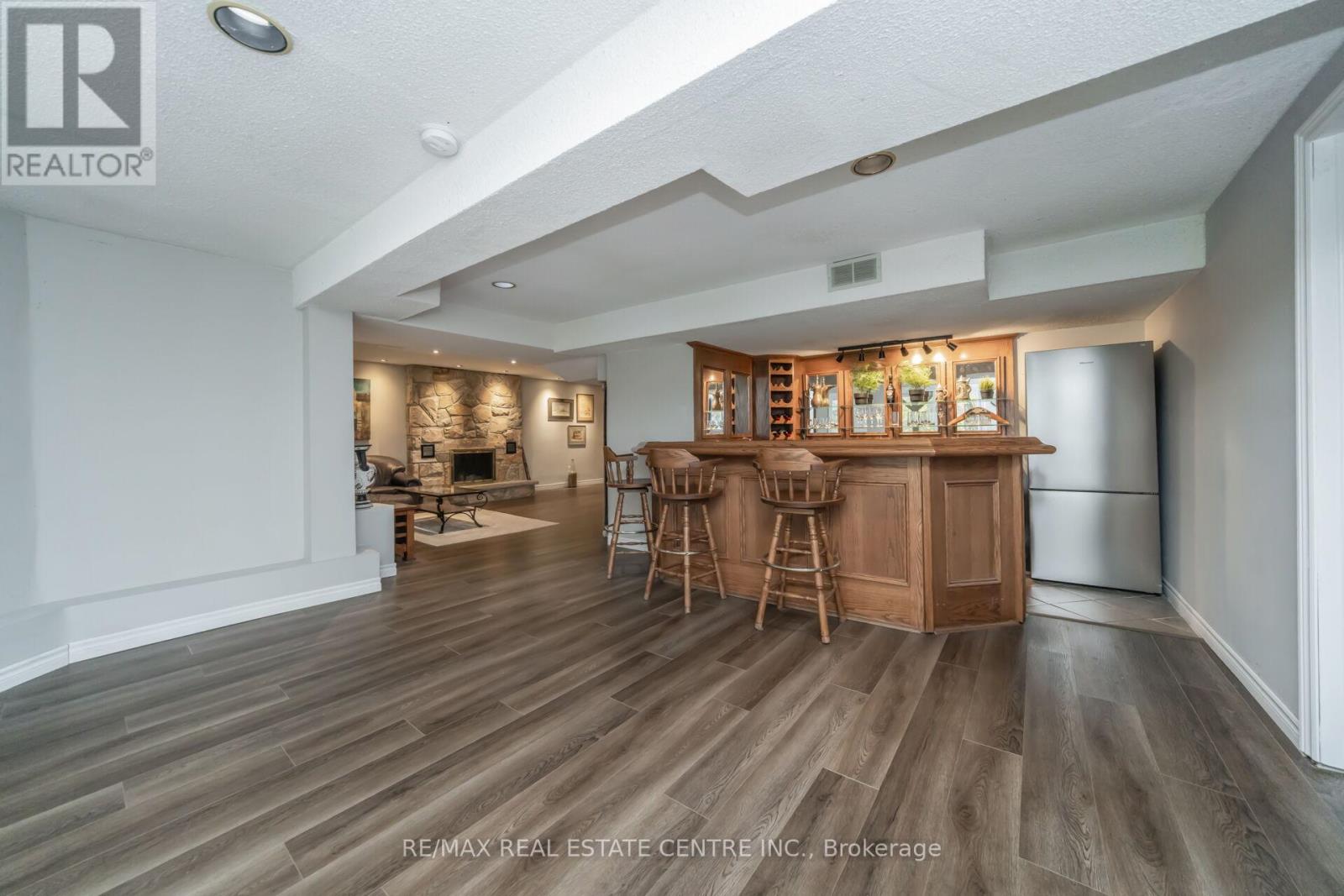 25 Brookbank Court, Brampton, Ontario L6Z 3G4 - Photo 32 - W12522300