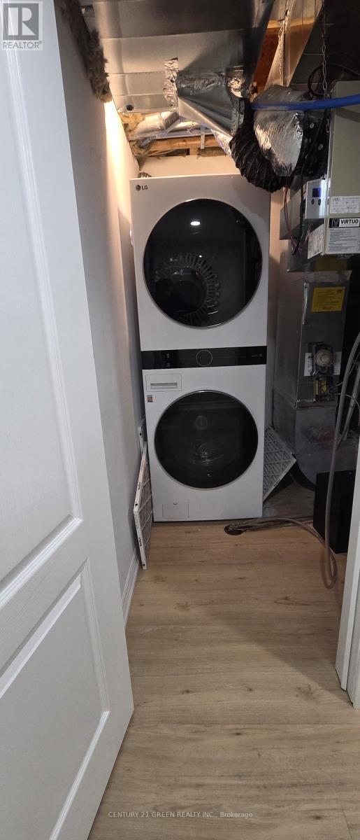 Bsmt - 560 Boyd Lane, Milton, Ontario  L9E 1W6 - Photo 11 - W12522308