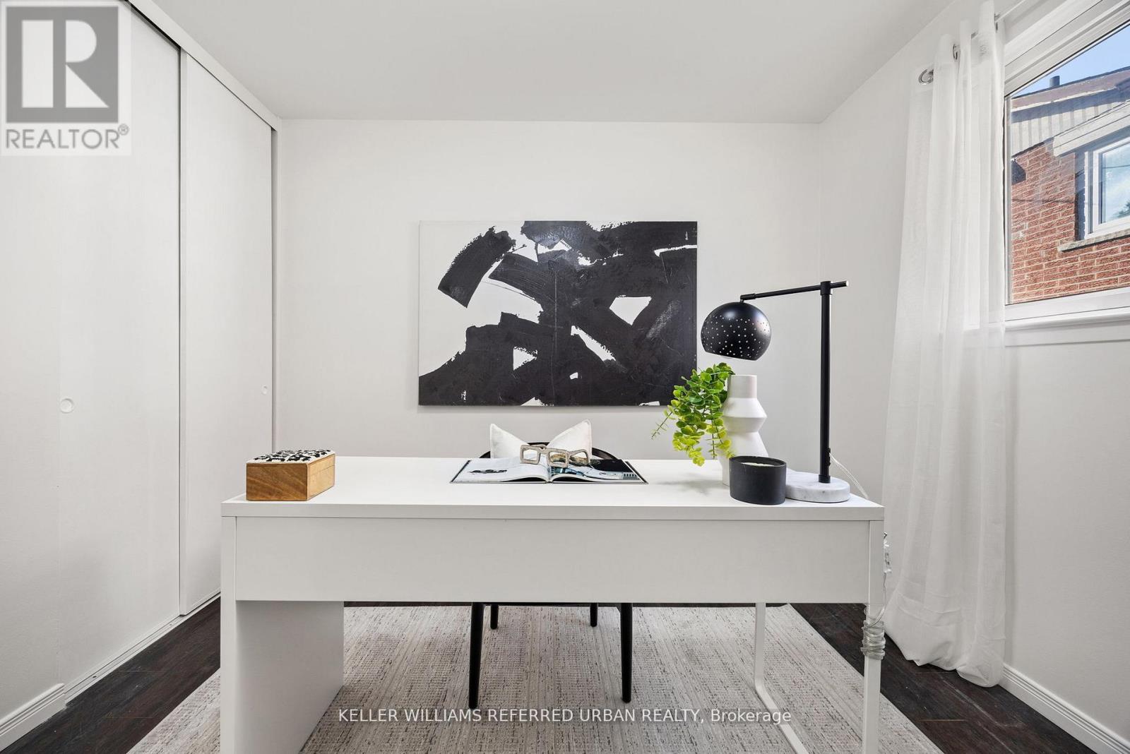 17 Madron Crescent, Toronto, Ontario  M3J 1H8 - Photo 14 - W12522320