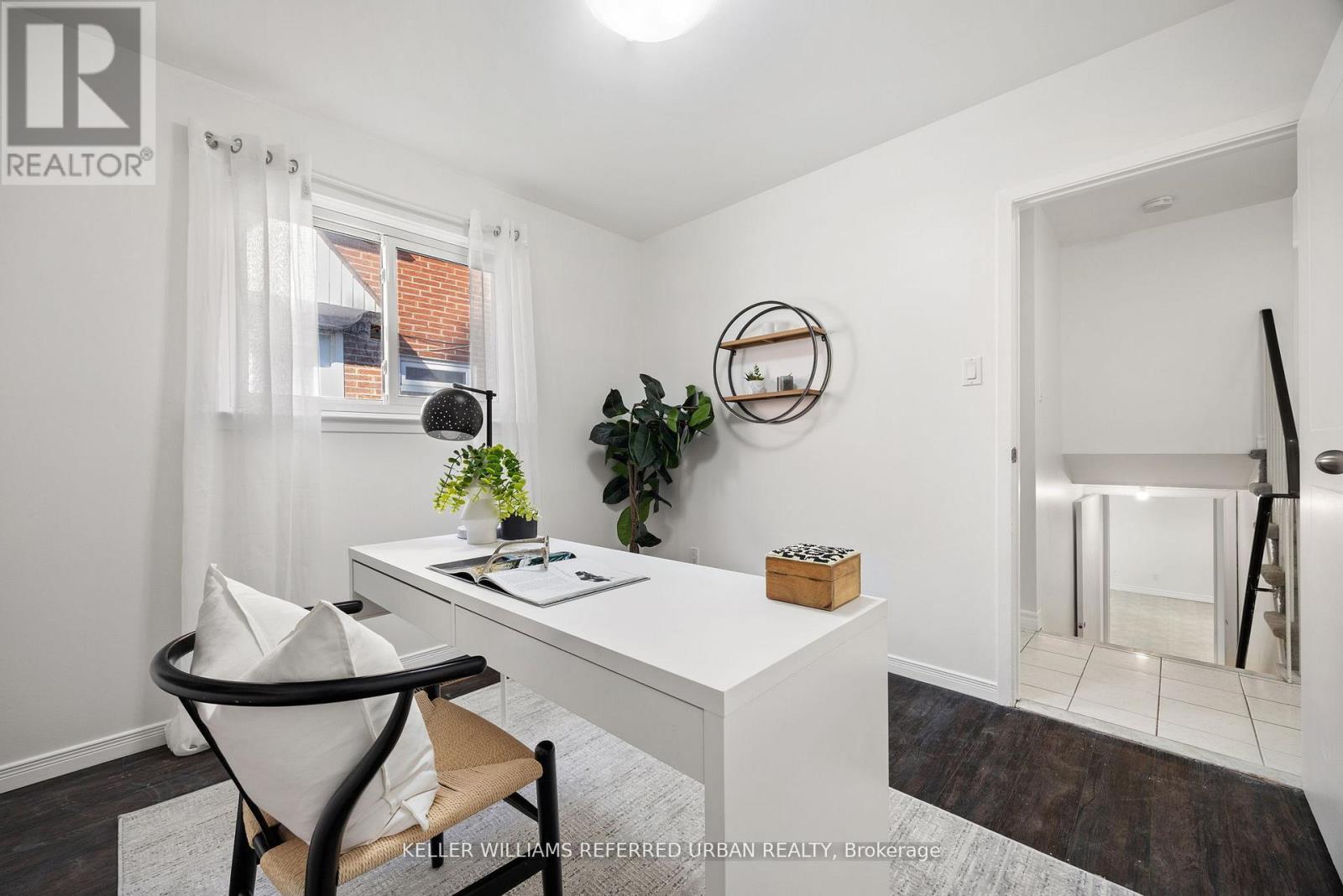 17 Madron Crescent, Toronto, Ontario  M3J 1H8 - Photo 15 - W12522320