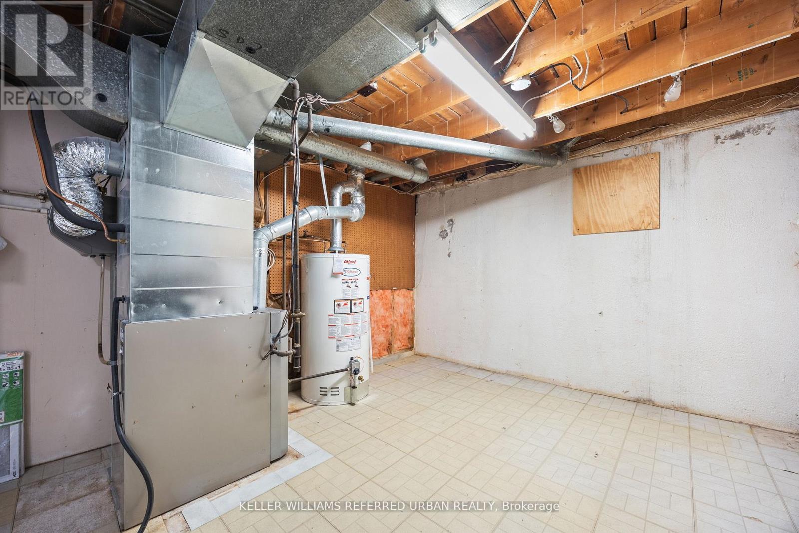 17 Madron Crescent, Toronto, Ontario  M3J 1H8 - Photo 32 - W12522320