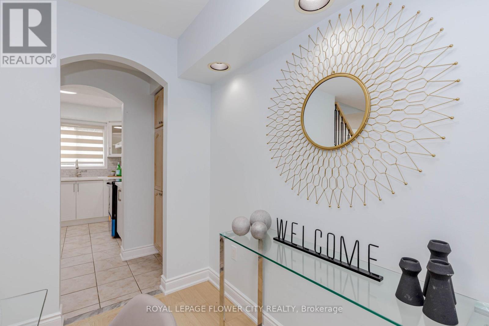 1805 Samuelson Circle, Mississauga, Ontario  L5N 7Z6 - Photo 12 - W12522324