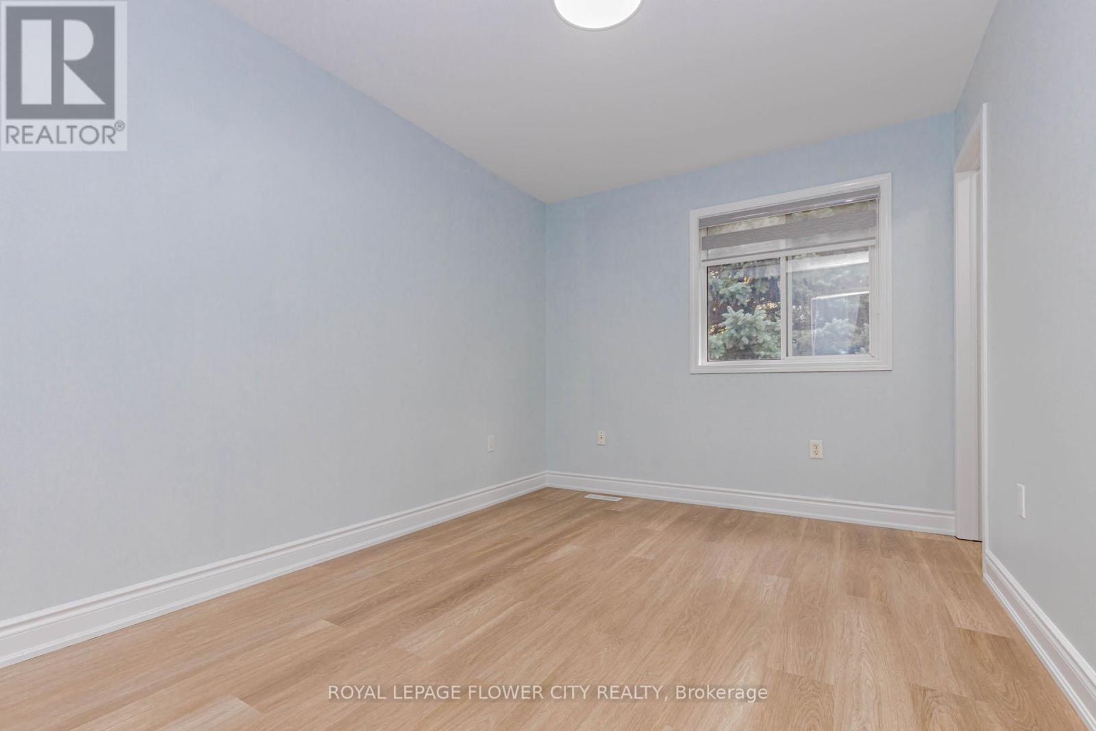 1805 Samuelson Circle, Mississauga, Ontario  L5N 7Z6 - Photo 33 - W12522324