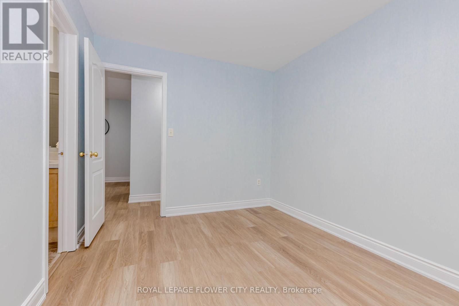 1805 Samuelson Circle, Mississauga, Ontario  L5N 7Z6 - Photo 35 - W12522324