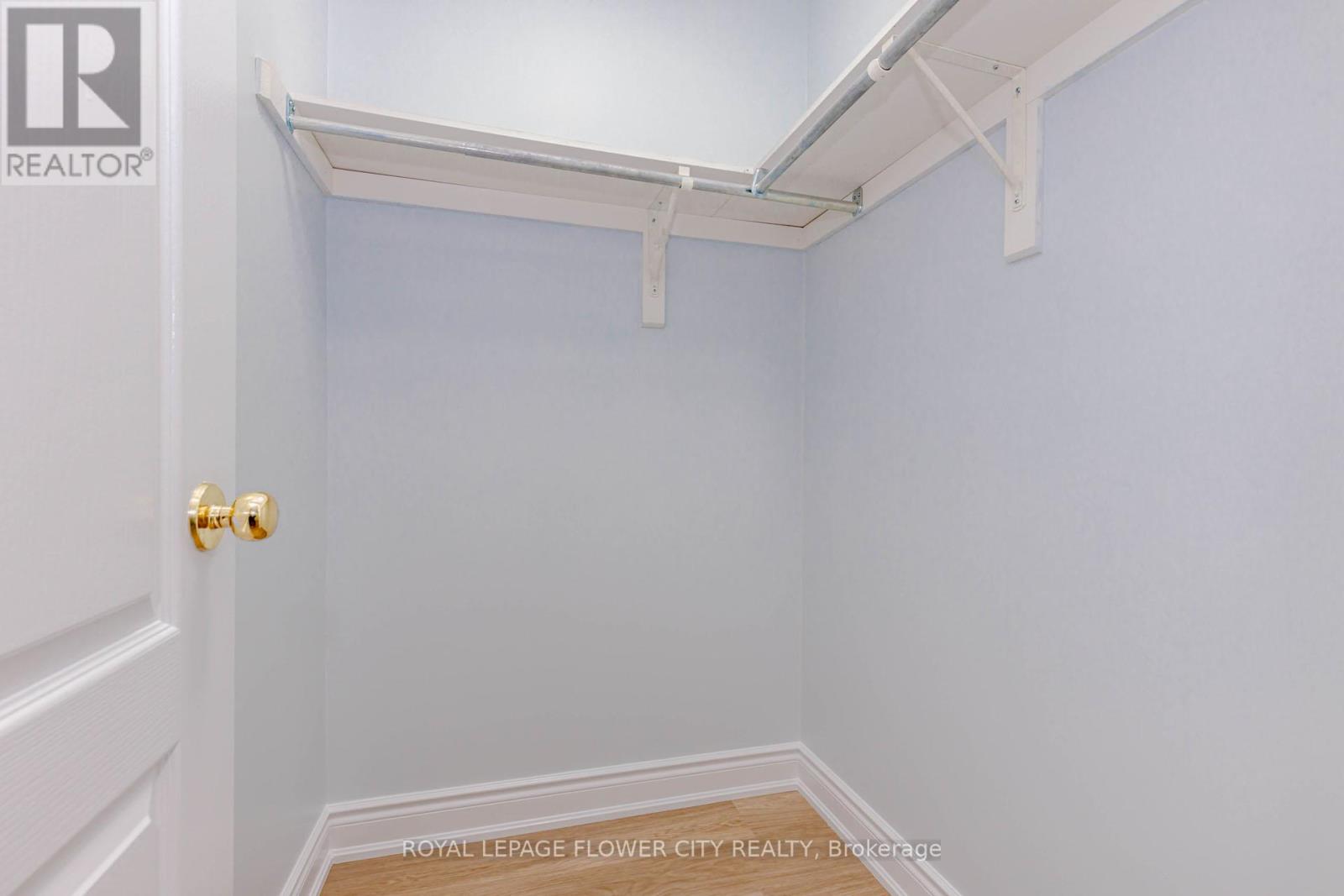 1805 Samuelson Circle, Mississauga, Ontario  L5N 7Z6 - Photo 36 - W12522324