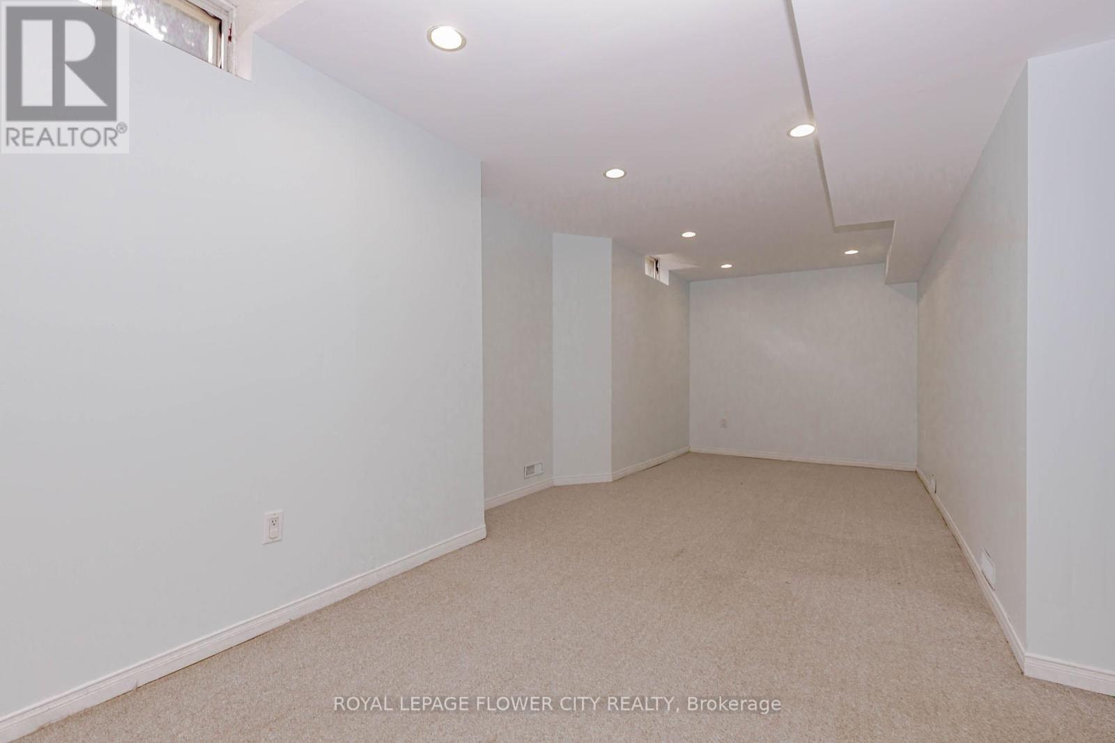 1805 Samuelson Circle, Mississauga, Ontario  L5N 7Z6 - Photo 44 - W12522324