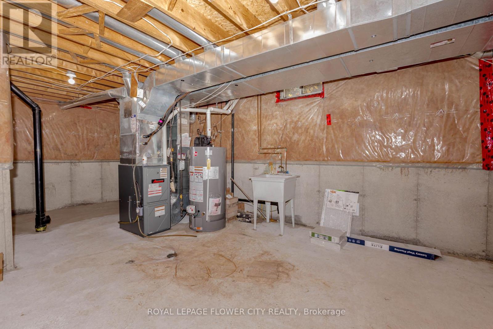 1805 Samuelson Circle, Mississauga, Ontario  L5N 7Z6 - Photo 46 - W12522324