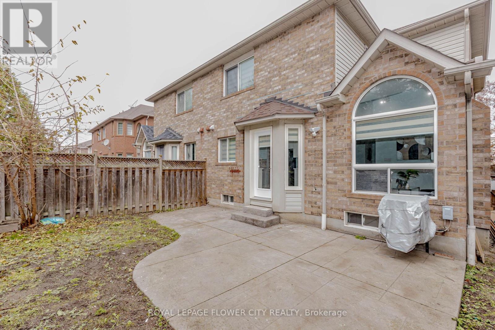 1805 Samuelson Circle, Mississauga, Ontario  L5N 7Z6 - Photo 47 - W12522324