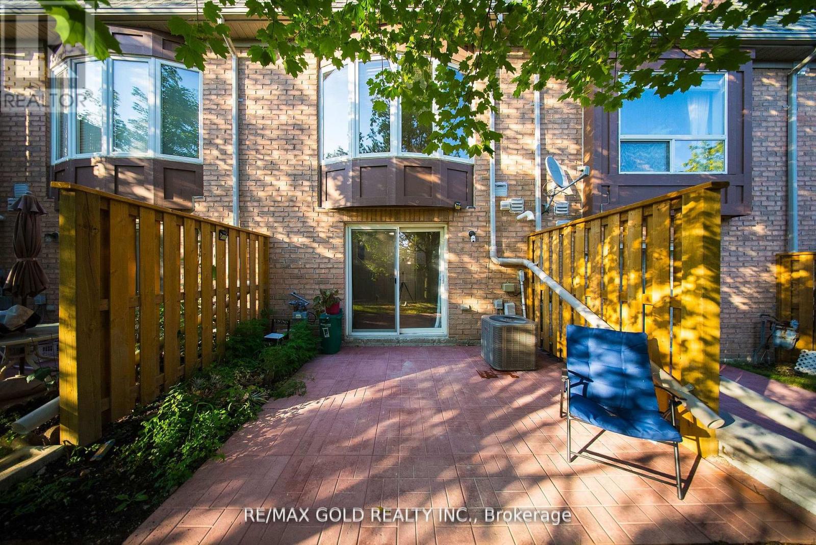 58 - 50 Strathaven Drive, Mississauga, Ontario  L5R 4E7 - Photo 28 - W12522348