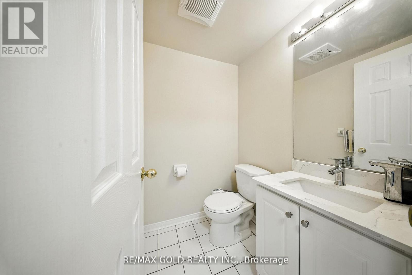 58 - 50 Strathaven Drive, Mississauga, Ontario  L5R 4E7 - Photo 9 - W12522348