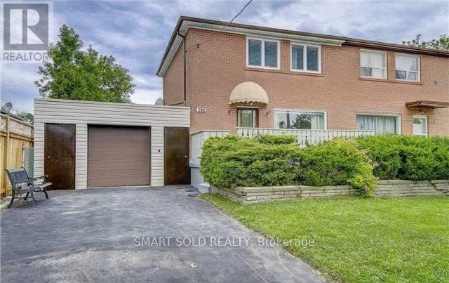 290 Axminster Drive, Richmond Hill, Ontario L4C 2W1 - Photo 1 - N12520342