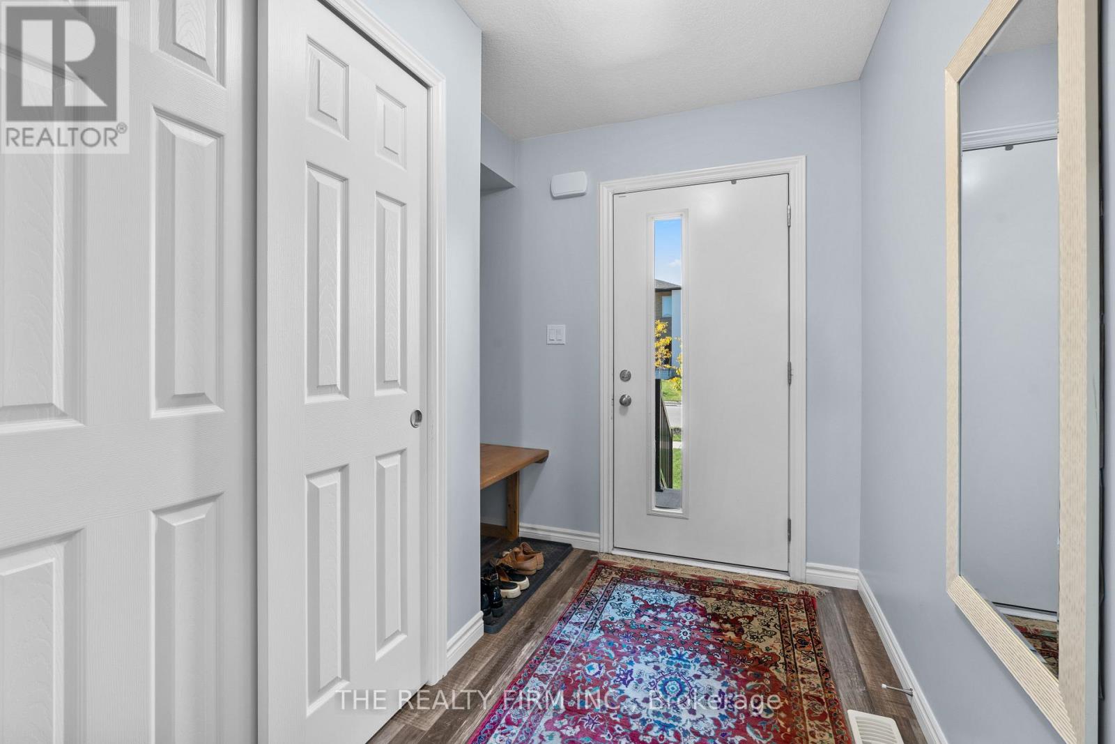 376 Bradshaw Drive, Stratford, Ontario N5A 0K2 - Photo 3 - X12521568