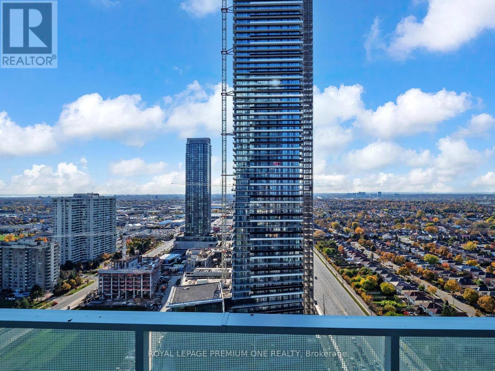 2406 - 3900 Confederation Parkway Sw, Mississauga, Ontario L5B 0M3 - Photo 40 - W12510364