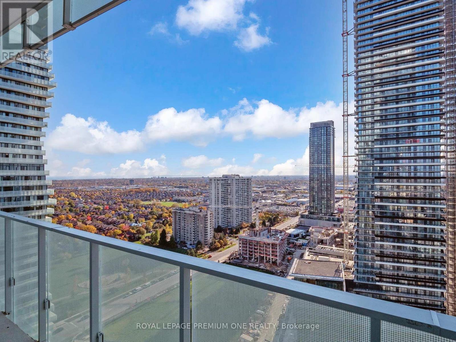 2406 - 3900 Confederation Parkway Sw, Mississauga, Ontario L5B 0M3 - Photo 39 - W12510364