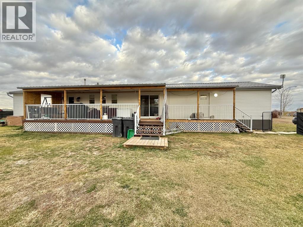 11 Roseglen Drive, Rosemary, Alberta  T0J 2W0 - Photo 1 - A2268083