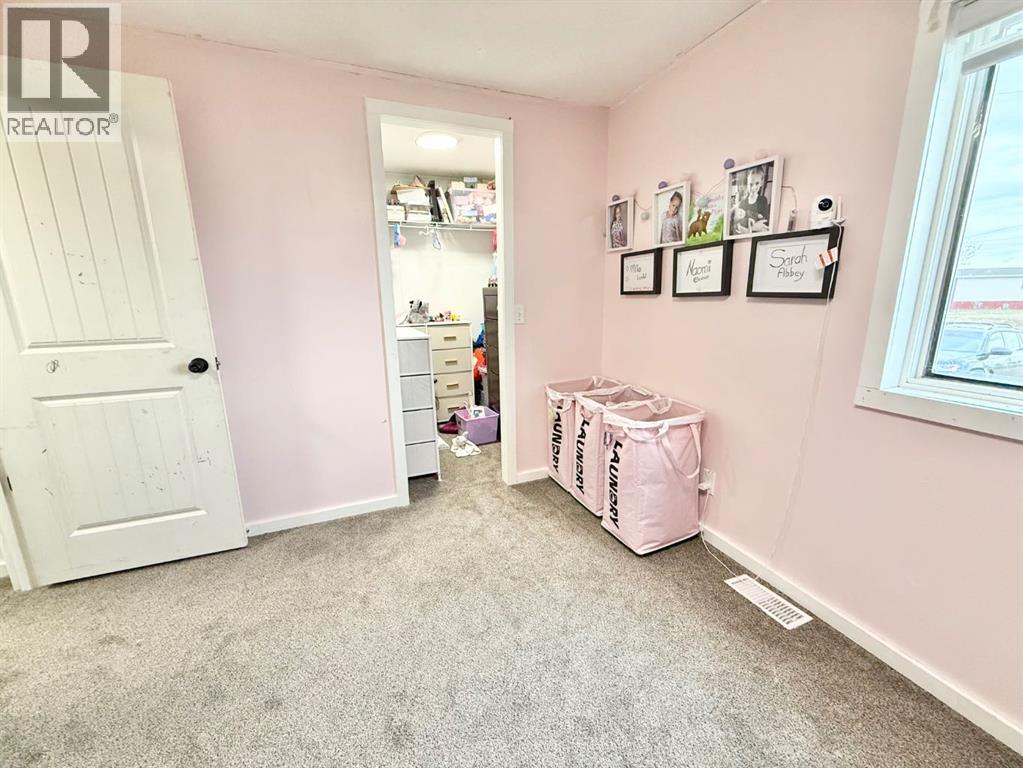 11 Roseglen Drive, Rosemary, Alberta  T0J 2W0 - Photo 30 - A2268083