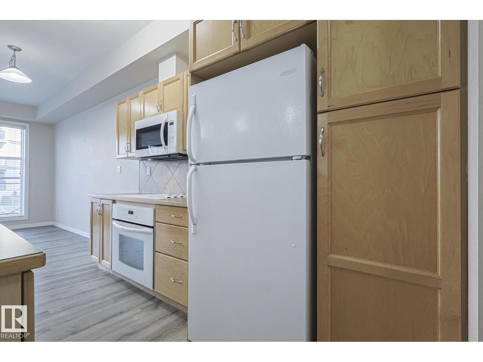 #100 4835 104a St Nw, Edmonton, Alberta  T6H 0R5 - Photo 14 - E4465097