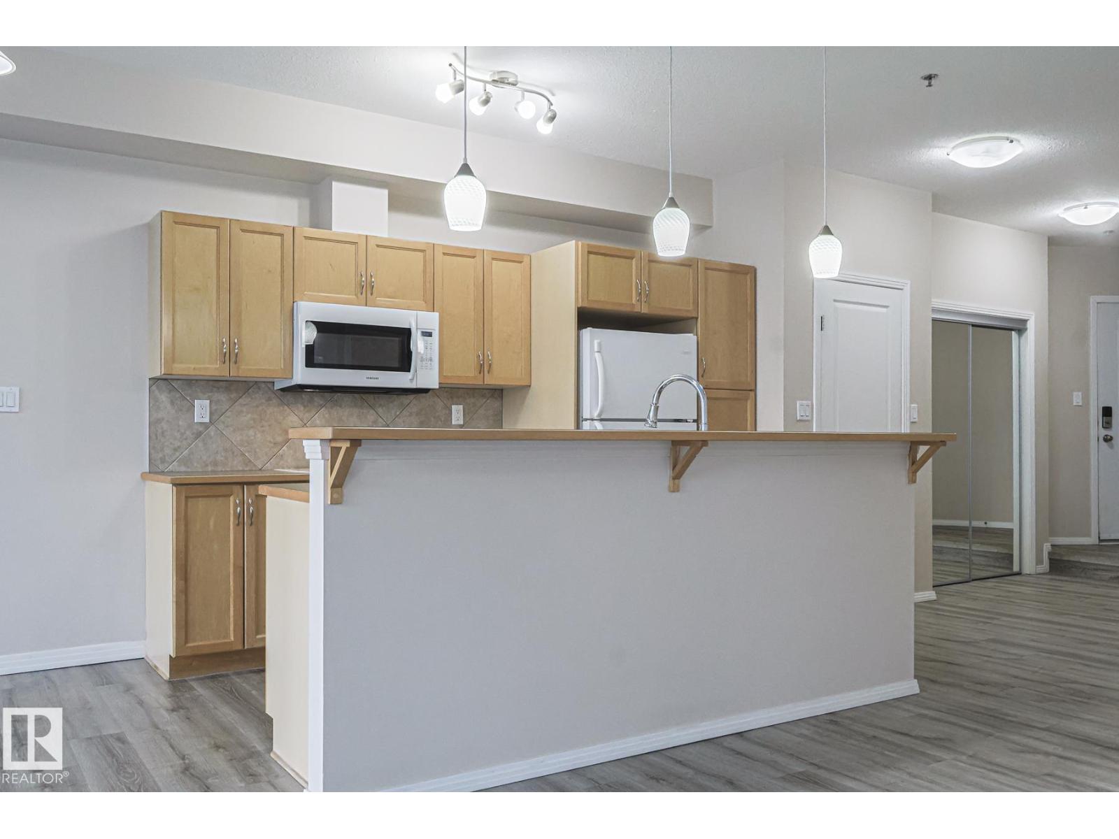 #100 4835 104a St Nw, Edmonton, Alberta  T6H 0R5 - Photo 12 - E4465097