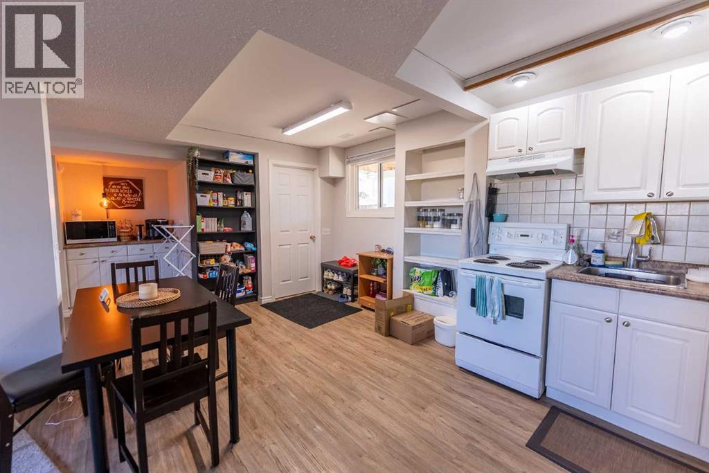 35 Oak Street, Red Deer, Alberta  T4P 1R8 - Photo 30 - A2266134