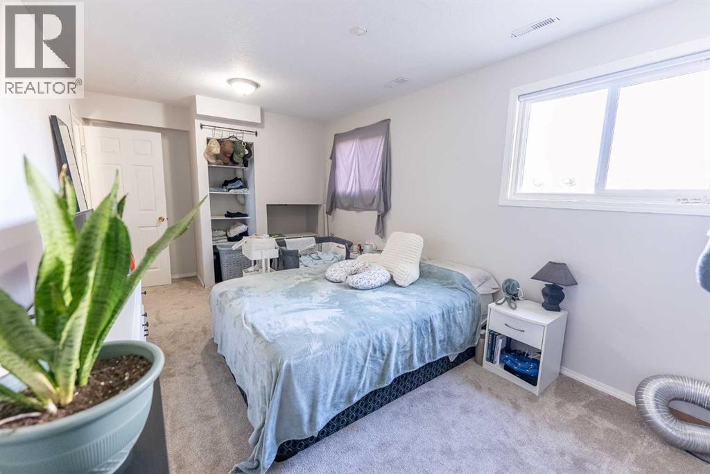 35 Oak Street, Red Deer, Alberta  T4P 1R8 - Photo 35 - A2266134