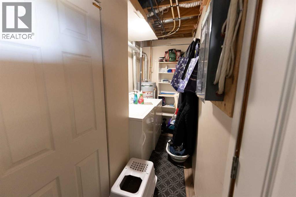 35 Oak Street, Red Deer, Alberta  T4P 1R8 - Photo 36 - A2266134