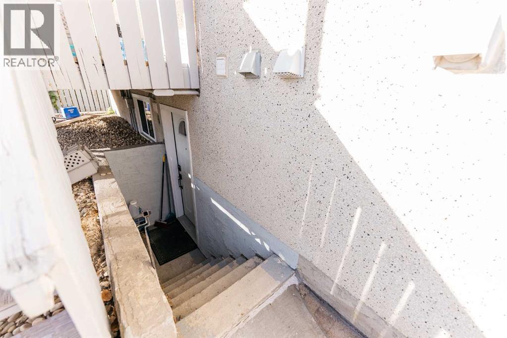 35 Oak Street, Red Deer, Alberta  T4P 1R8 - Photo 38 - A2266134