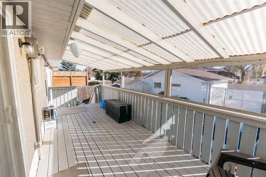 35 Oak Street, Red Deer, Alberta  T4P 1R8 - Photo 47 - A2266134