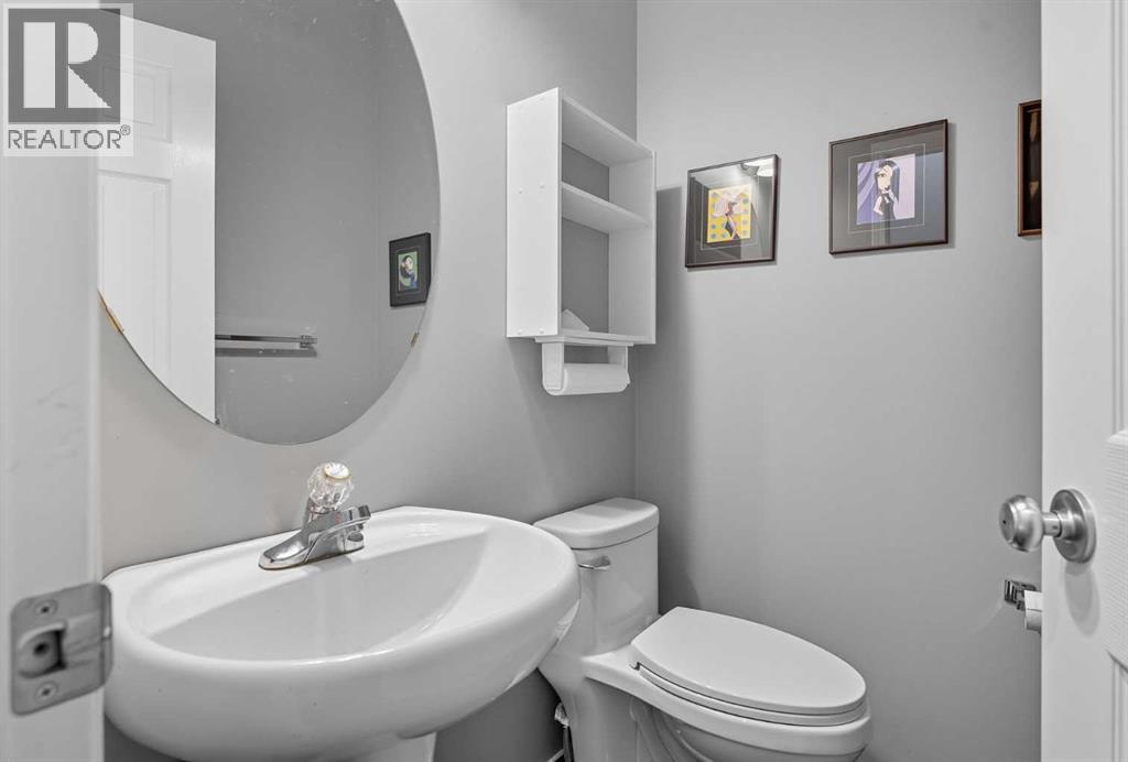 14 Rockborough Park Nw, Calgary, Alberta  T3G 5S8 - Photo 13 - A2226308