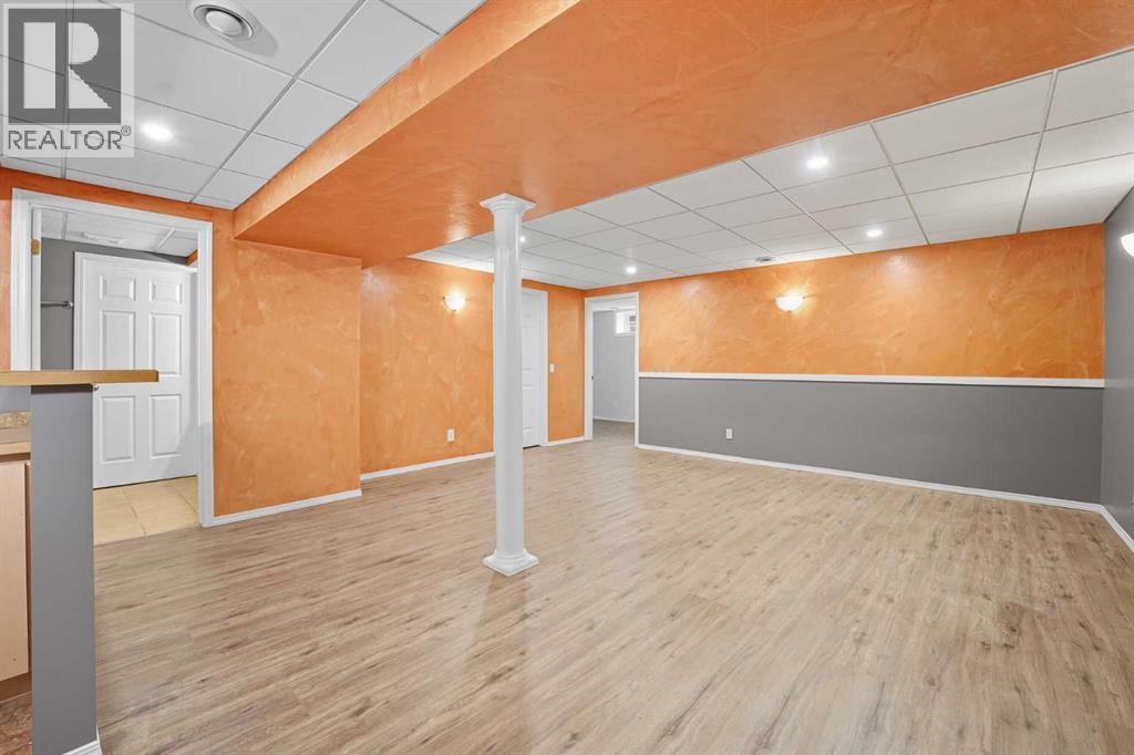 14 Rockborough Park Nw, Calgary, Alberta  T3G 5S8 - Photo 25 - A2226308