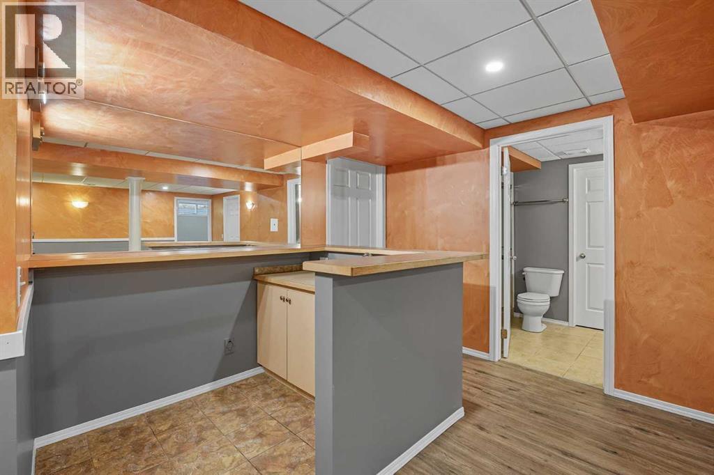 14 Rockborough Park Nw, Calgary, Alberta  T3G 5S8 - Photo 27 - A2226308