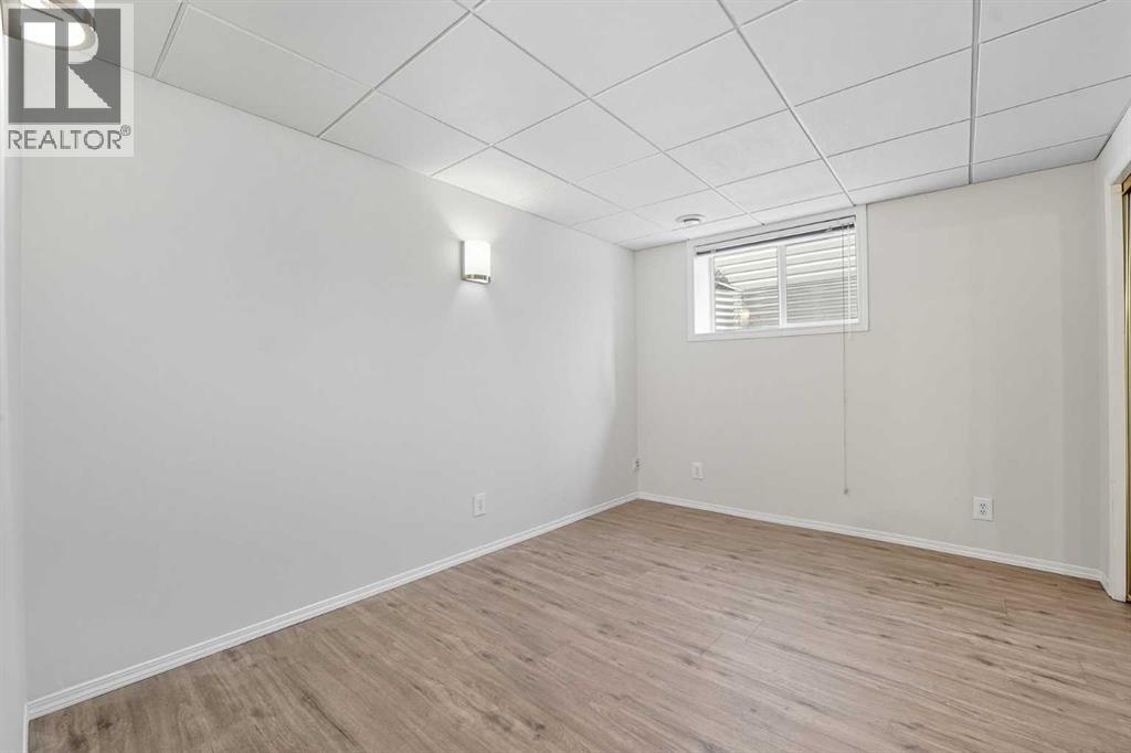 14 Rockborough Park Nw, Calgary, Alberta  T3G 5S8 - Photo 29 - A2226308