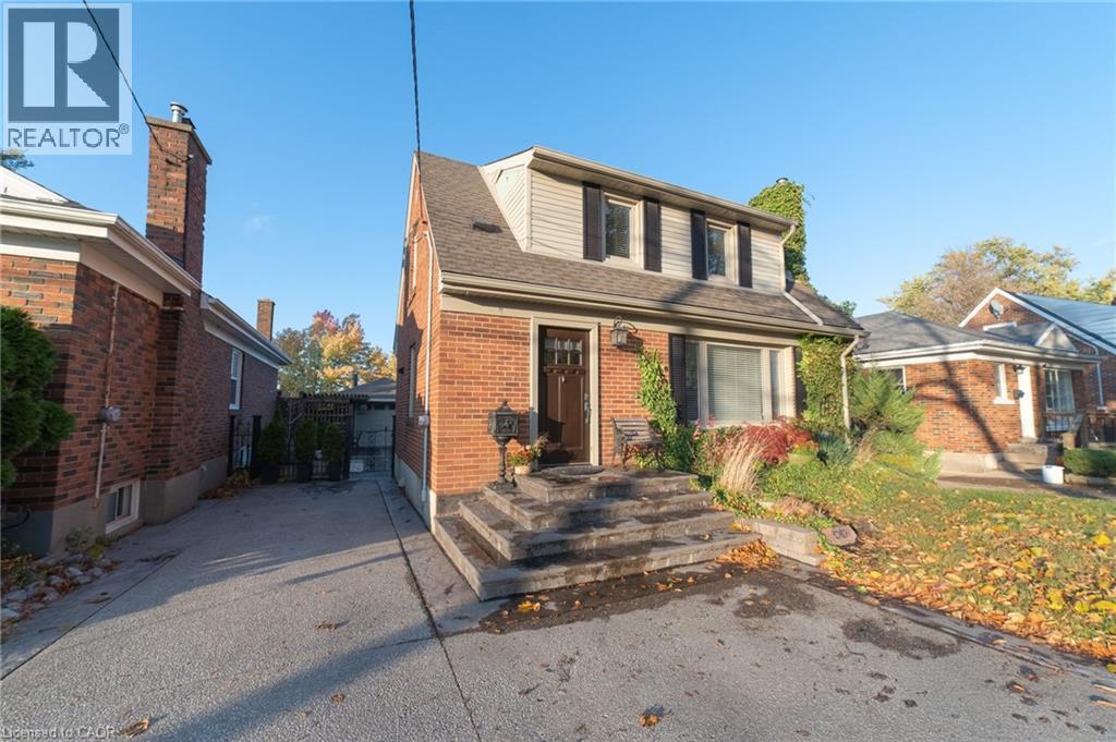 66 Maitland Street, Thorold, Ontario  L2V 3A9 - Photo 3 - 40785370