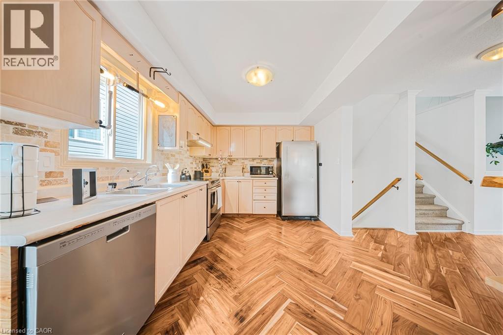 11 Renner Drive, Cambridge, Ontario N3C 4N7 - Photo 23 - 40771564