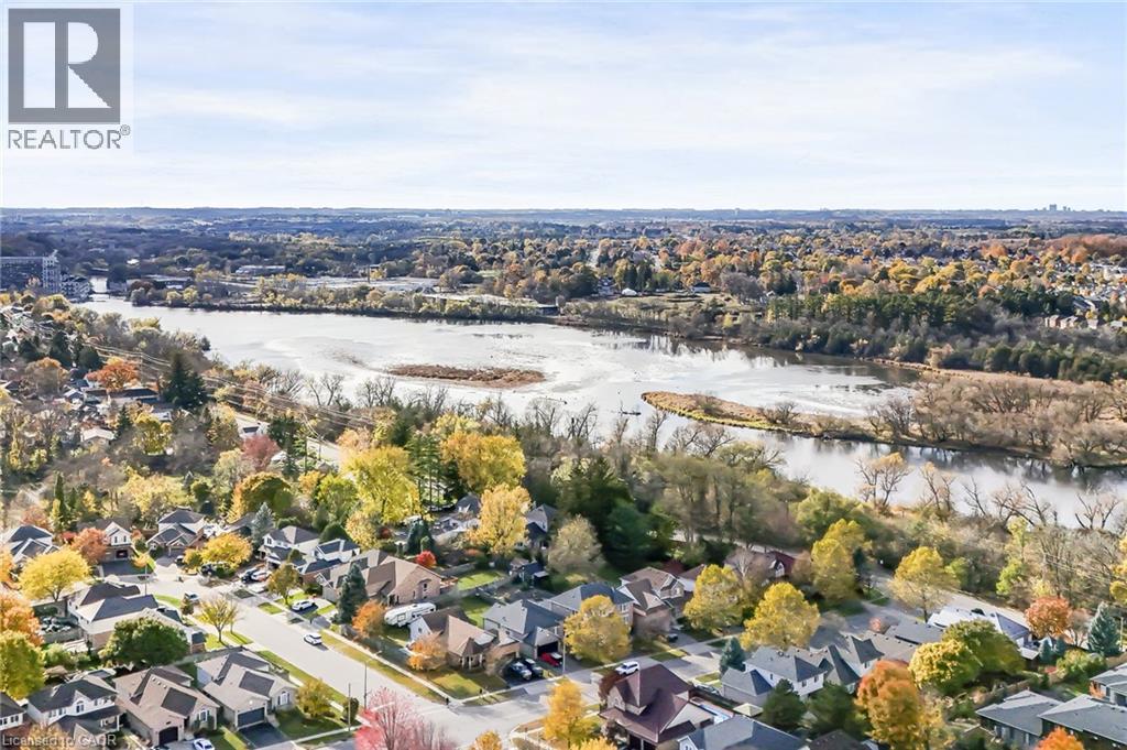 11 Renner Drive, Cambridge, Ontario N3C 4N7 - Photo 6 - 40771564