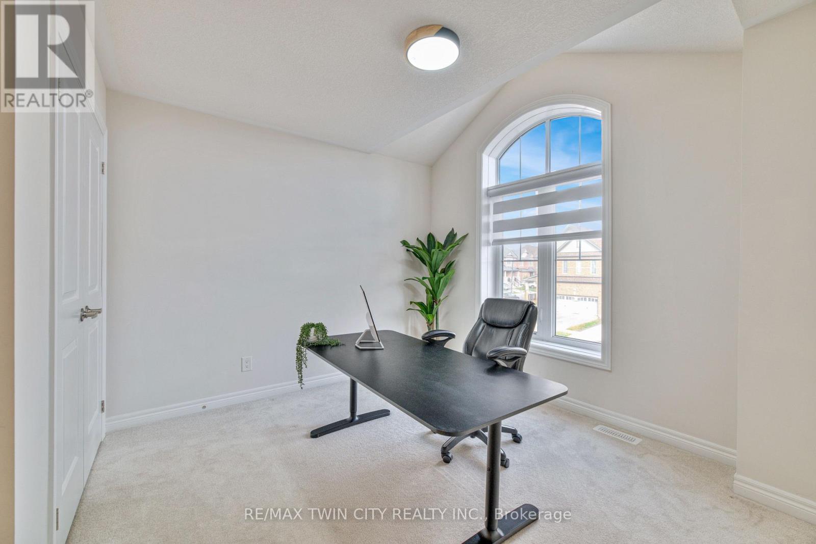 110 Haldimand Street, Kitchener, Ontario  N2R 0R2 - Photo 23 - X12522216