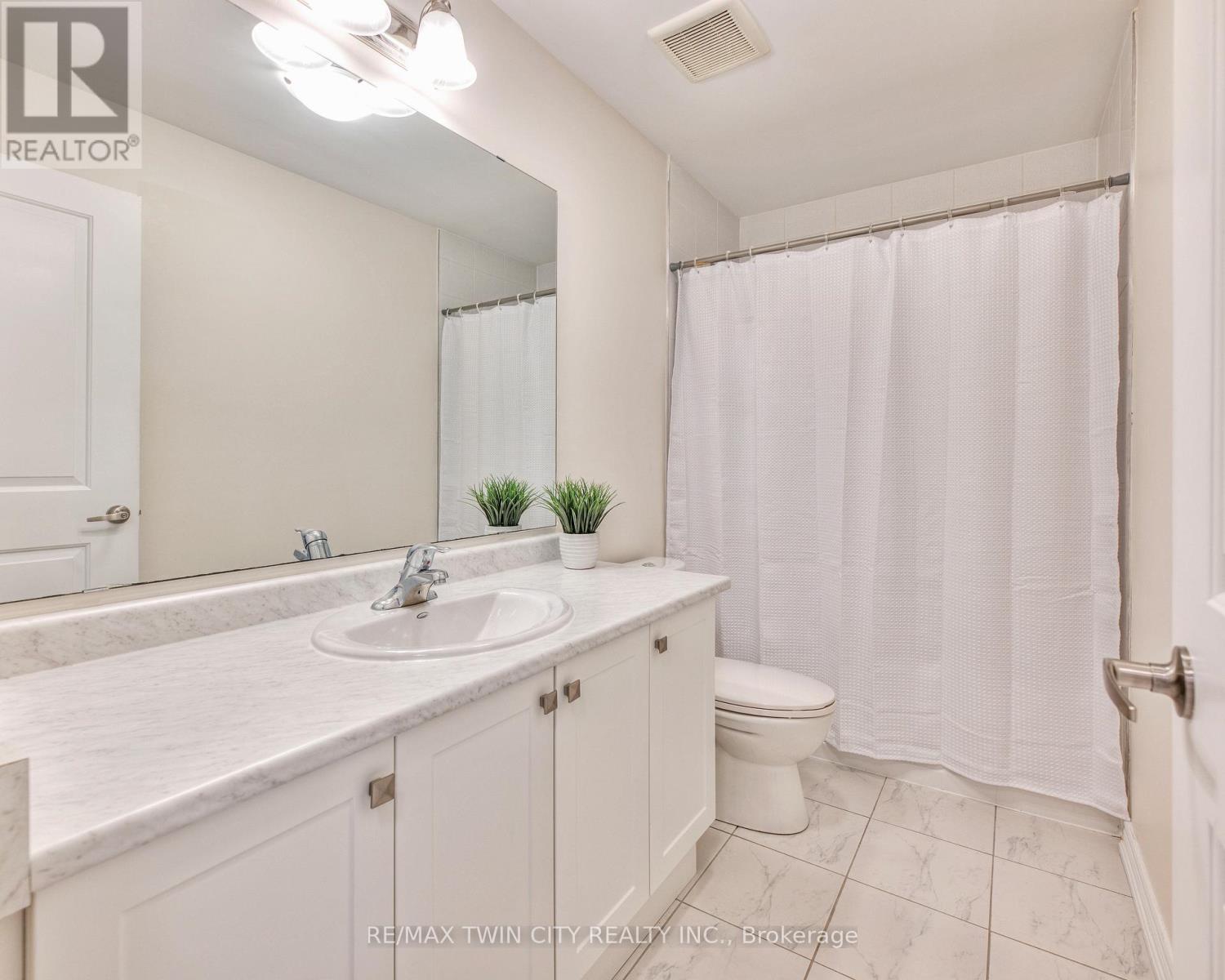 110 Haldimand Street, Kitchener, Ontario  N2R 0R2 - Photo 41 - X12522216