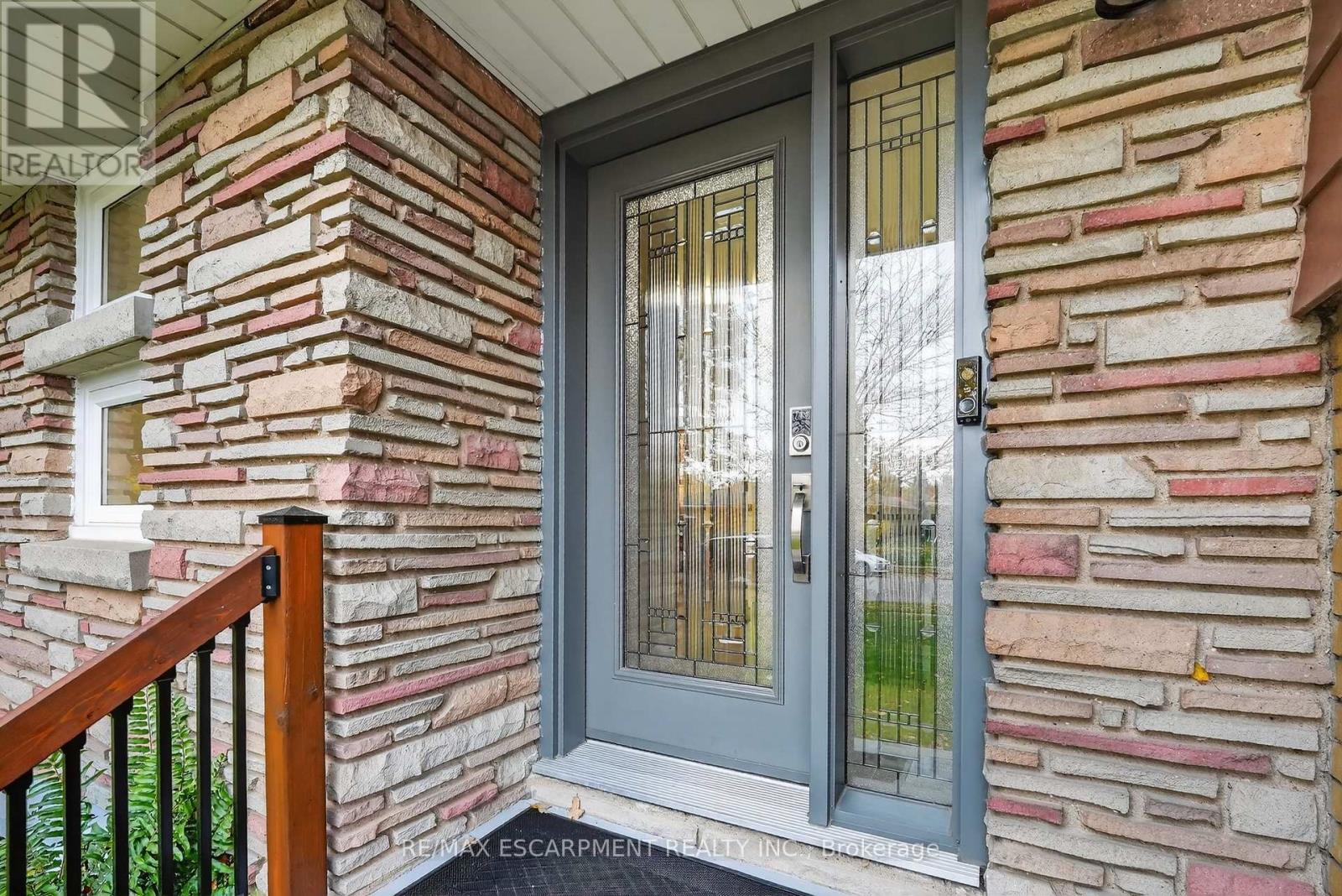 179 Price Avenue, Welland, Ontario  L3C 3Y7 - Photo 4 - X12522266