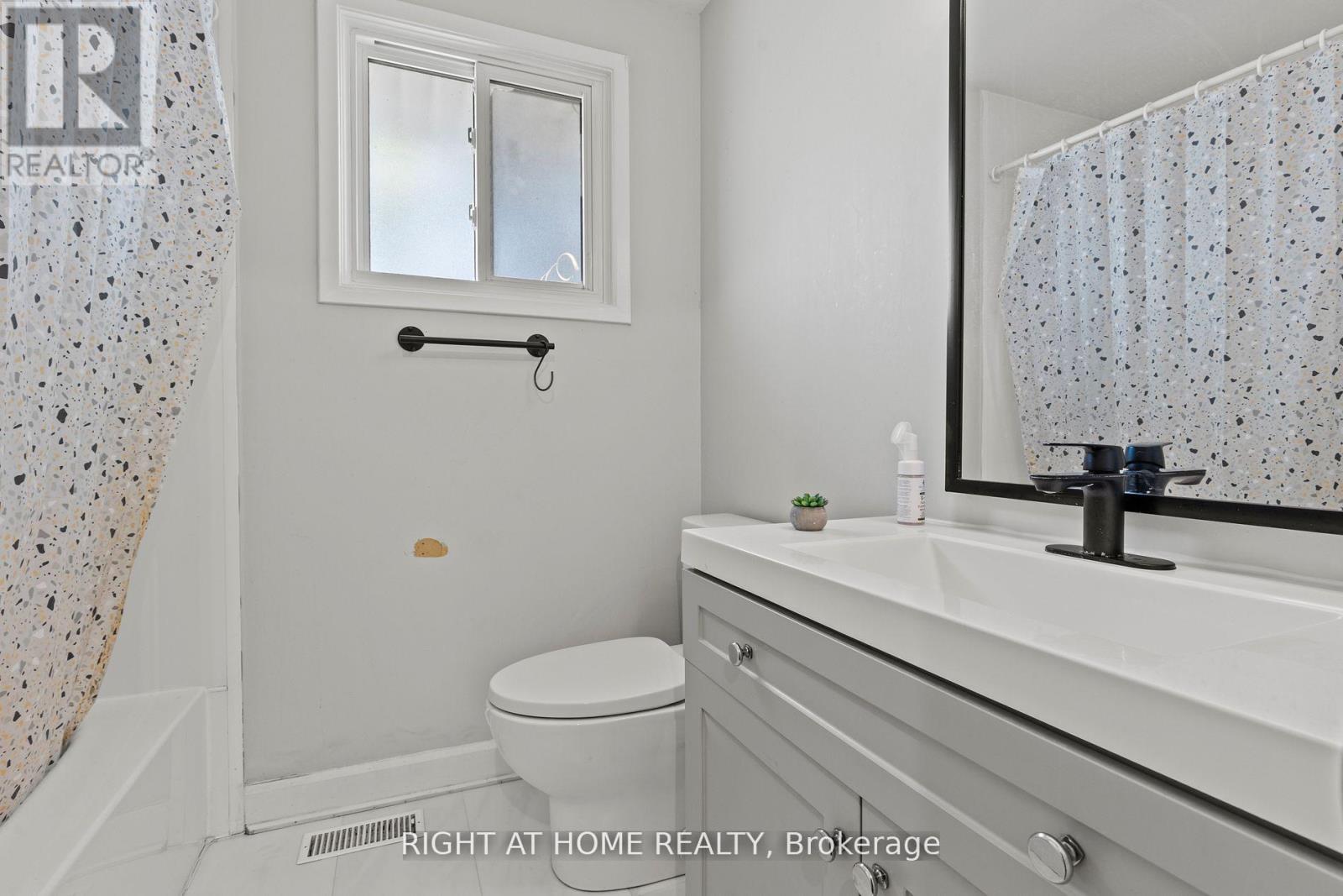 10 Mcdougall Drive, Thorold, Ontario  L2V 4C4 - Photo 10 - X12522268