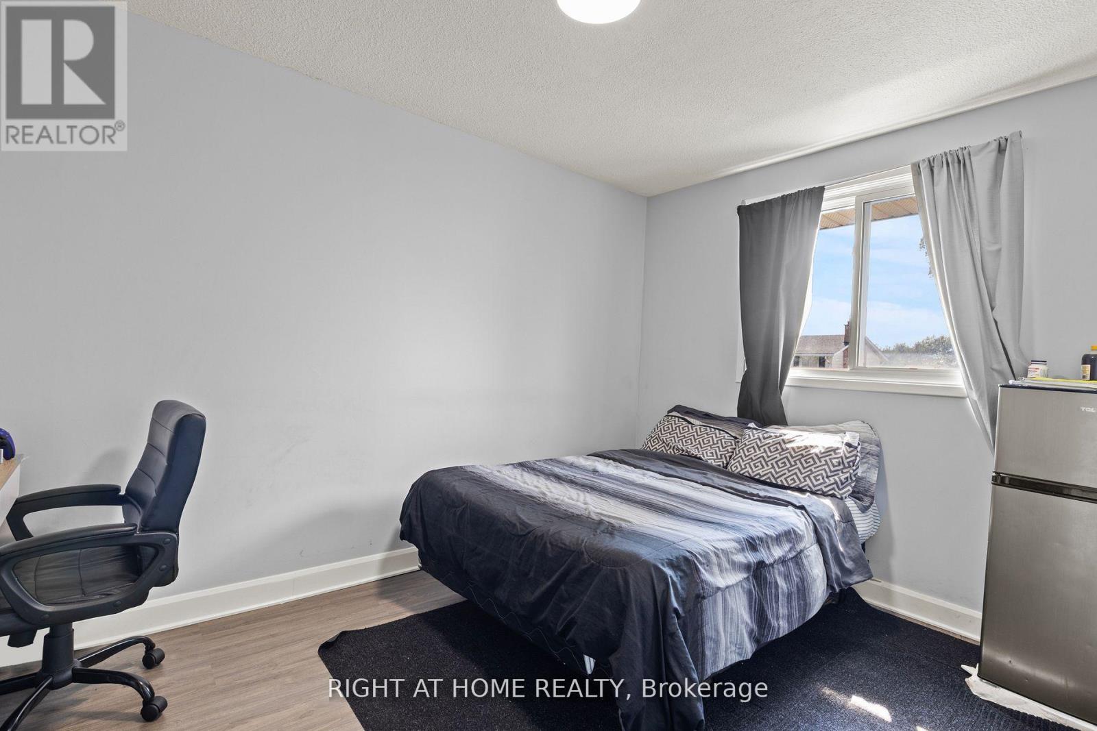 10 Mcdougall Drive, Thorold, Ontario  L2V 4C4 - Photo 9 - X12522268