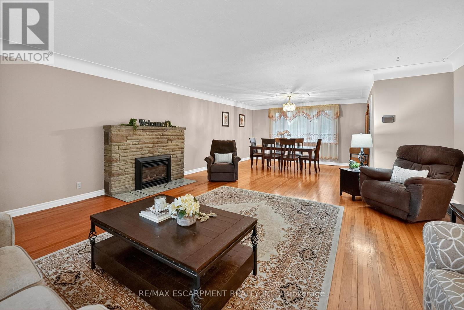 517 Stanley Street, Port Colborne, Ontario  L3K 3A9 - Photo 5 - X12522316